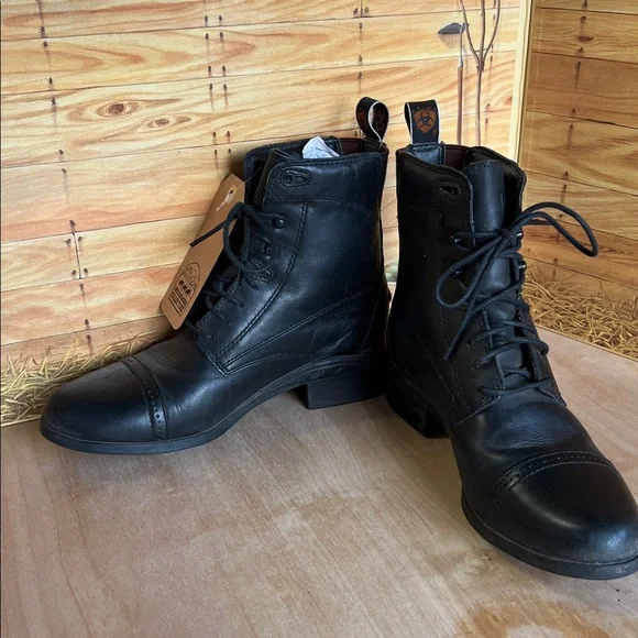 Ariat Women’s Riding Boots - Picture 4 of 10